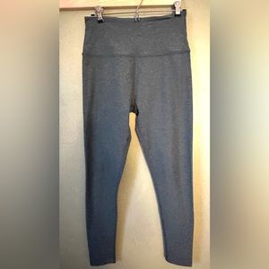 Green beyond yoga 7/8 tights, large